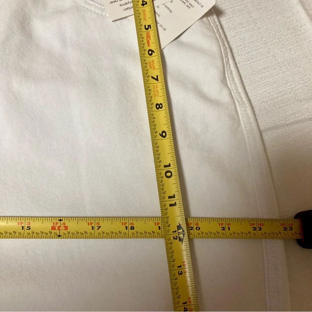 Quacker Factory DreamJeannes White Pull-On Pants | NWT | Size L